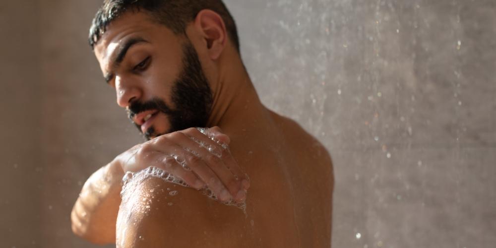 Body Wash Or A Soap Bar?  Men's Shower Products Explained