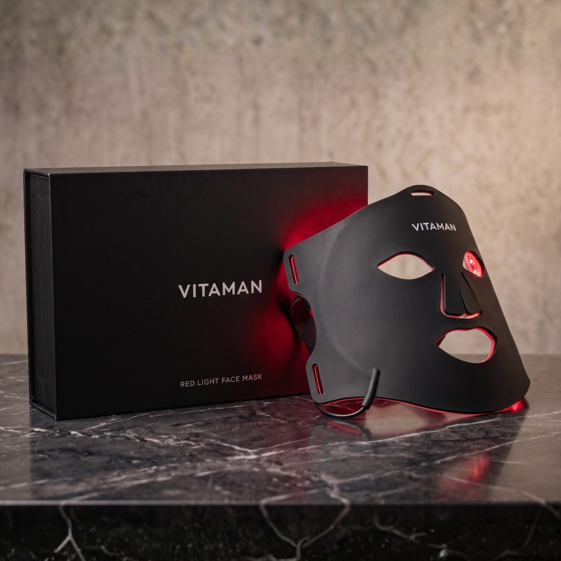 LED Red Light Face Mask with CryoCool Gel Pad